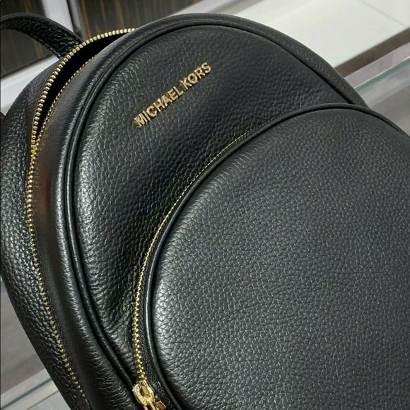 Michael Kors Bags Nwt Mk Abbey Medium Backpack Pebbled Leather